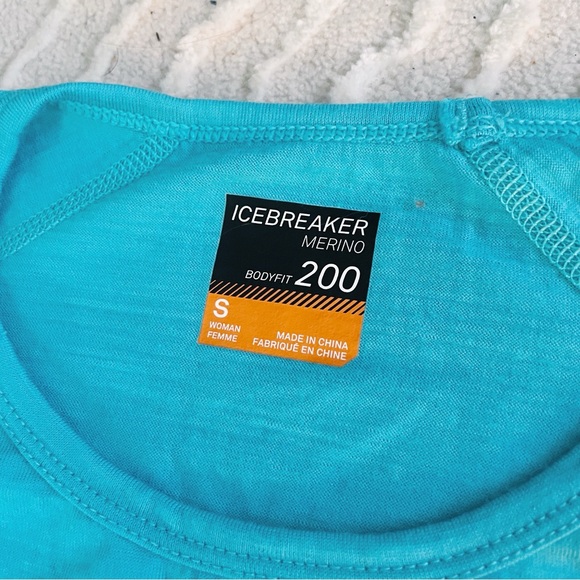 Icebreaker Women's Merino 200 Oasis Long Sleeve Crewe Thermal Top in Arctic Teal - Picture 4 of 6